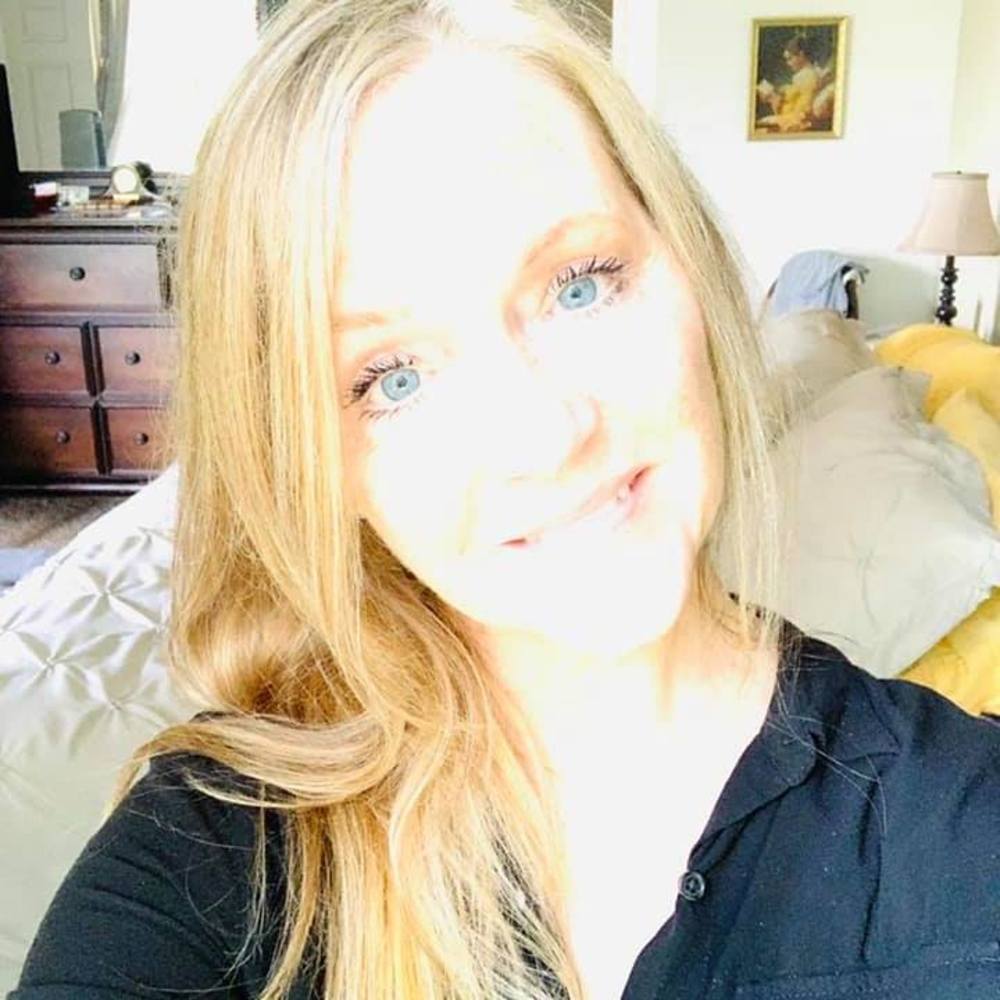 Meet your Posher, Jhoanna